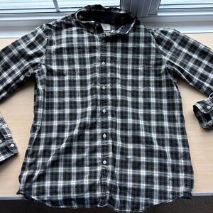 American Eagle Outfitters Black and Green Checkered Shirt